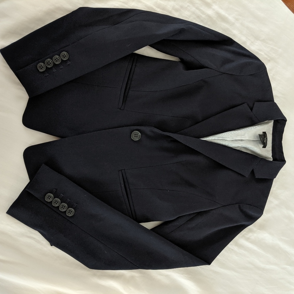 Dark  navy Ann Taylor blazer 00P